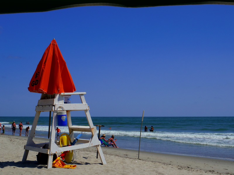 Illustration for article titled Beach Picture Experiments